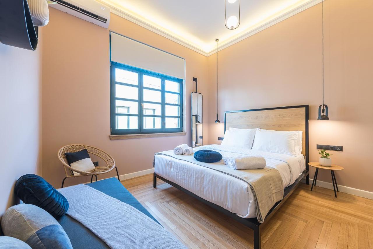 Moon And Stars Athens Hotel Екстериор снимка