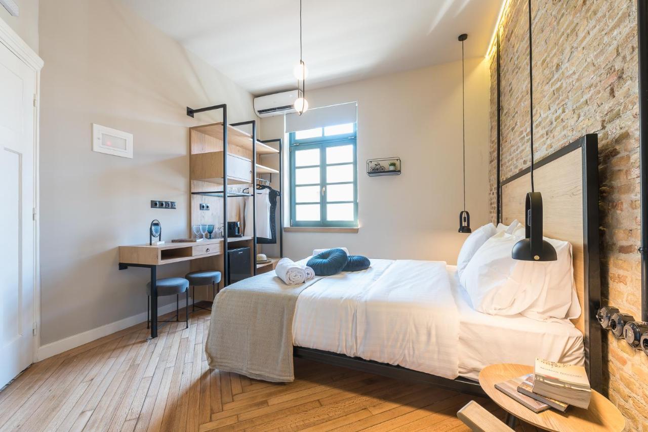 Moon And Stars Athens Hotel Екстериор снимка