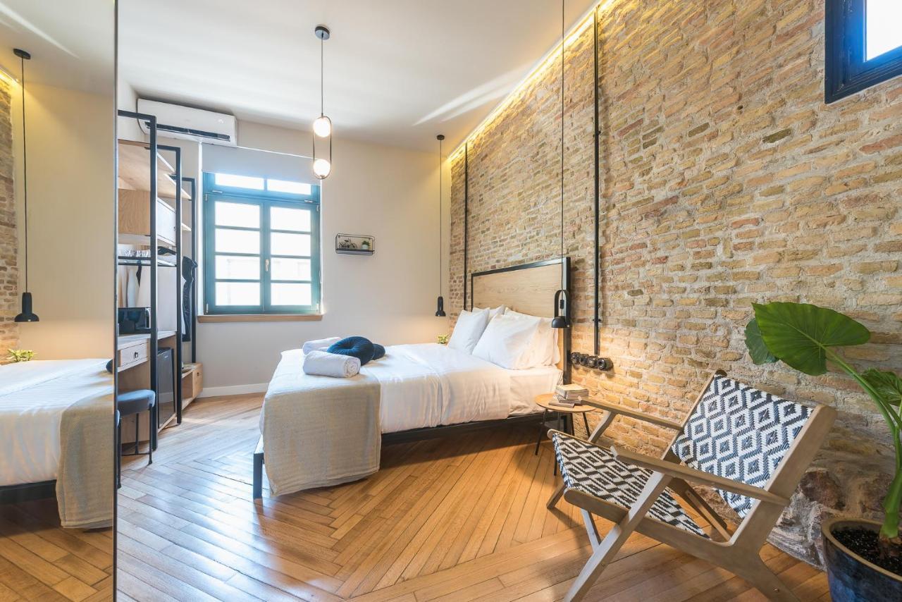 Moon And Stars Athens Hotel Екстериор снимка